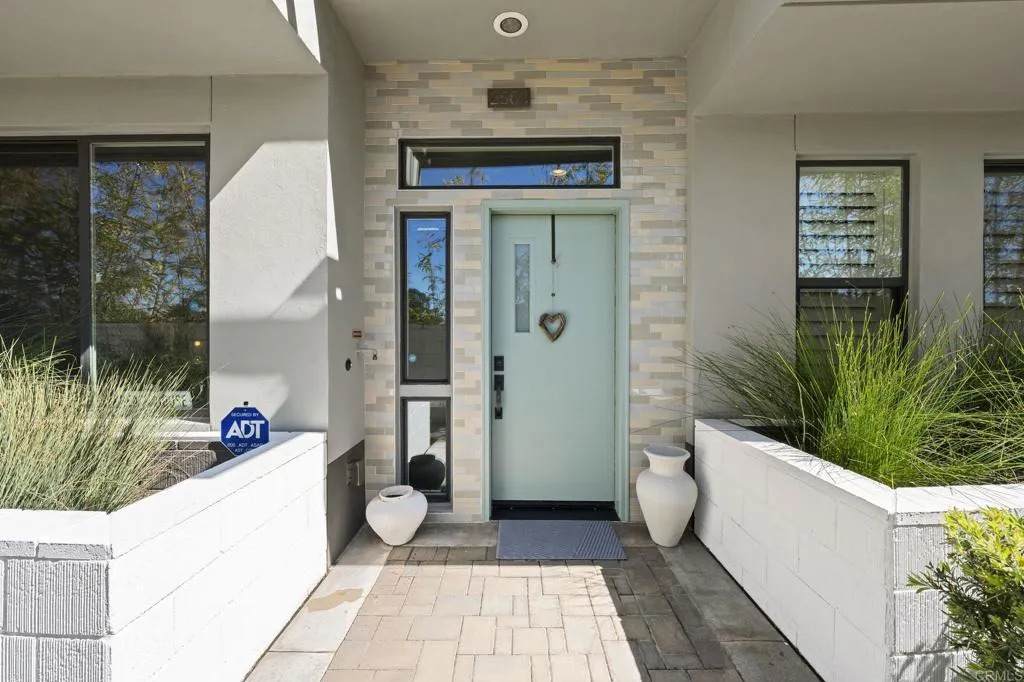 https://bt-photos.global.ssl.fastly.net/sandiego/orig_boomver_1_306655099-1.jpg