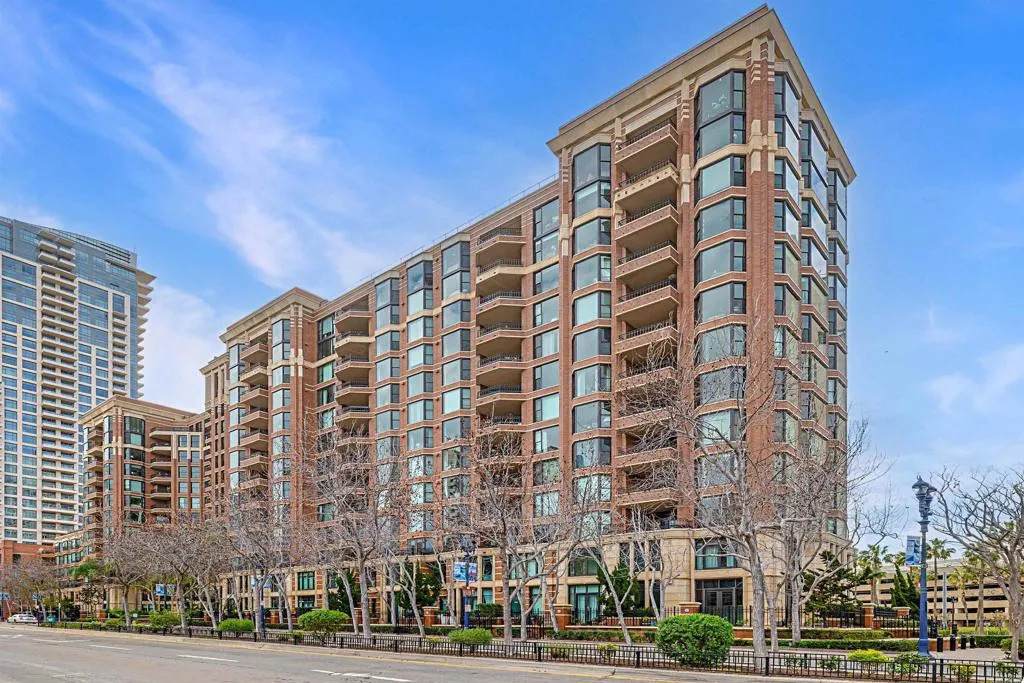 500 Harbor Drive - Photo 1