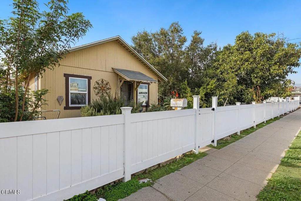 120 Ojai Street - Photo 1