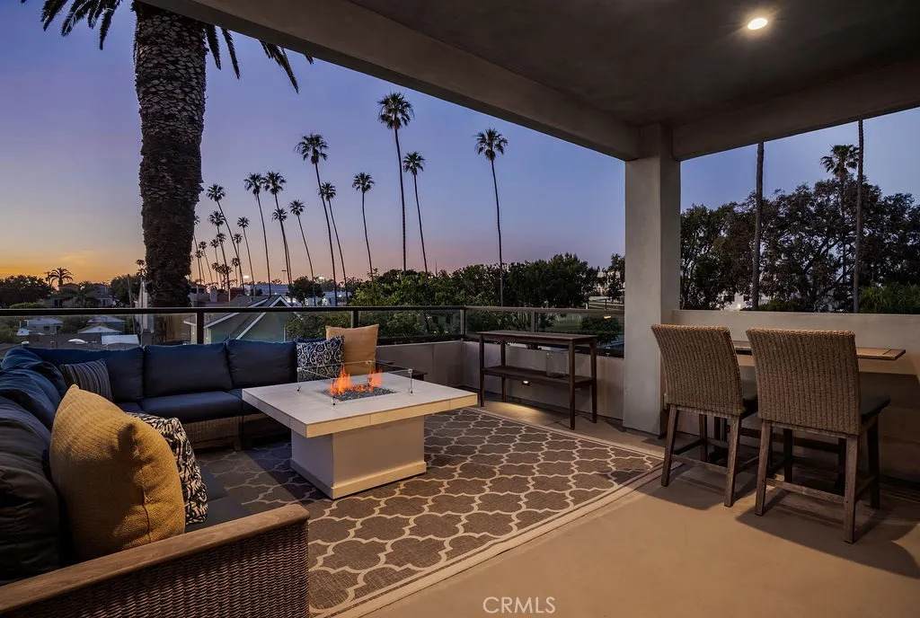 https://bt-photos.global.ssl.fastly.net/sandiego/orig_boomver_1_306660077-1.jpg