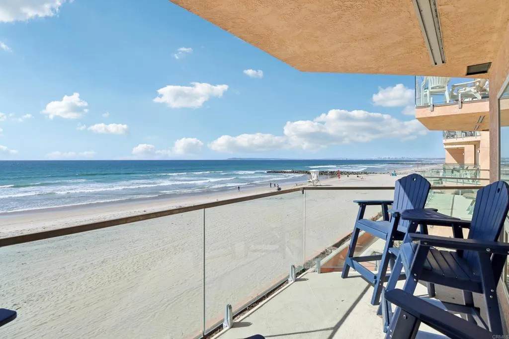 714 Seacoast Drive - Photo 1