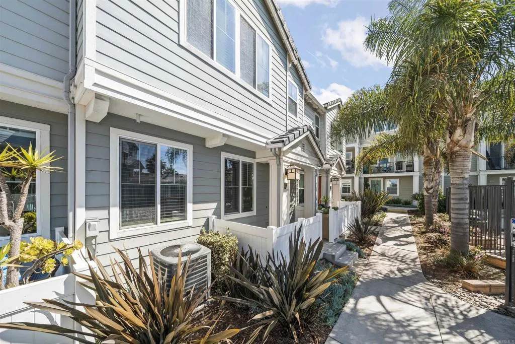 https://bt-photos.global.ssl.fastly.net/sandiego/orig_boomver_1_306668872-1.jpg