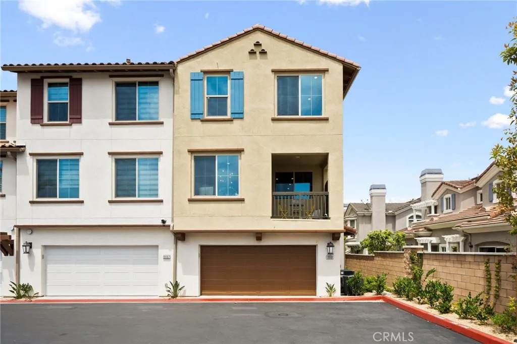 19101 Bluewave Court - Photo 1
