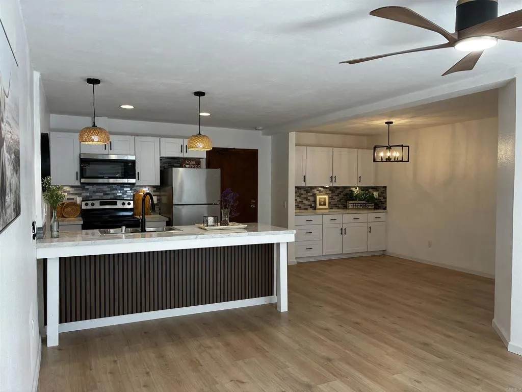 8034 Linda Vista Rd - Photo 1