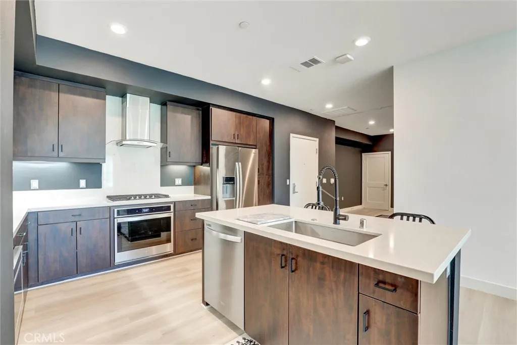 2536 Nolita - Photo 1