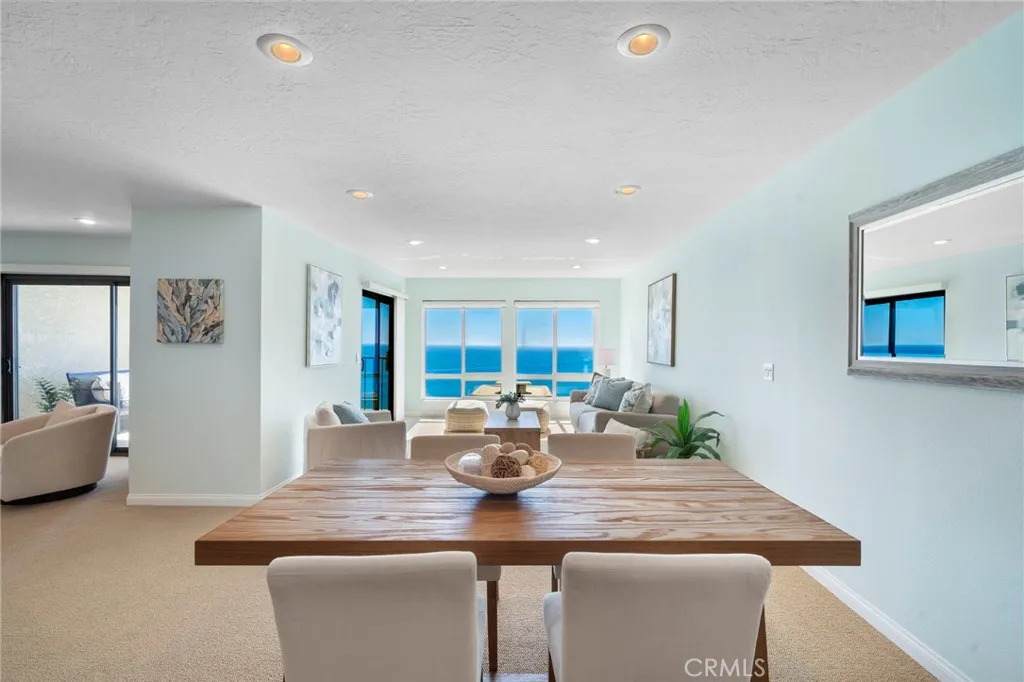 423 Avenida Granada - Photo 1