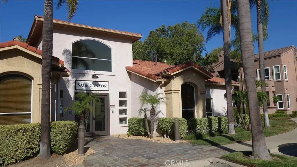 2400 Del Mar Way - Photo 1