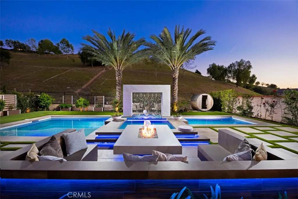 26600 Paseo Retirada - Photo 1