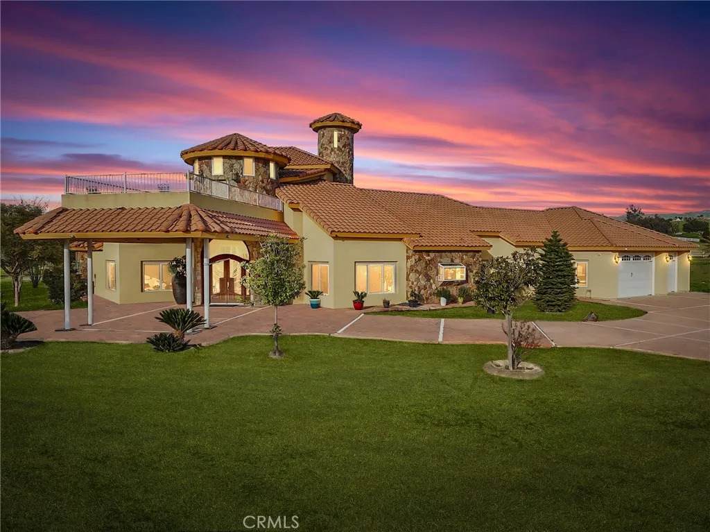 9446 Kern River - Photo 1