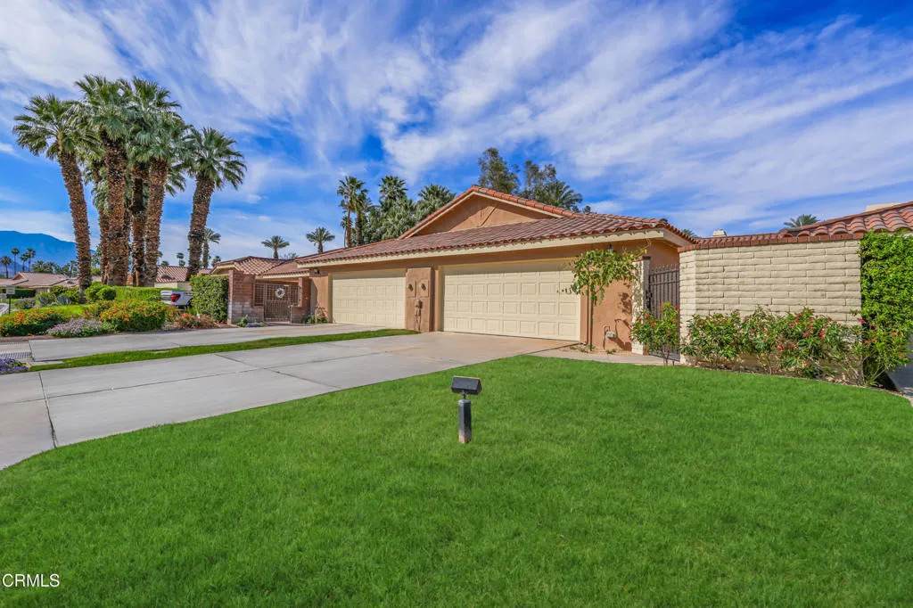 250 Calle Del Verano - Photo 1