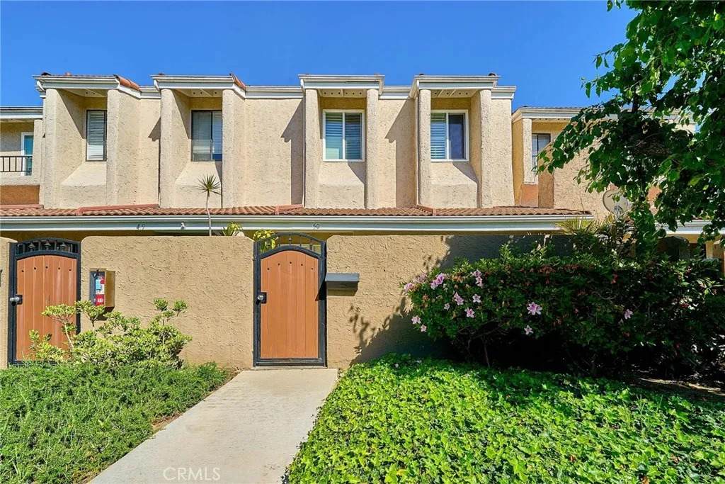 50 Lincoln Court - Photo 1