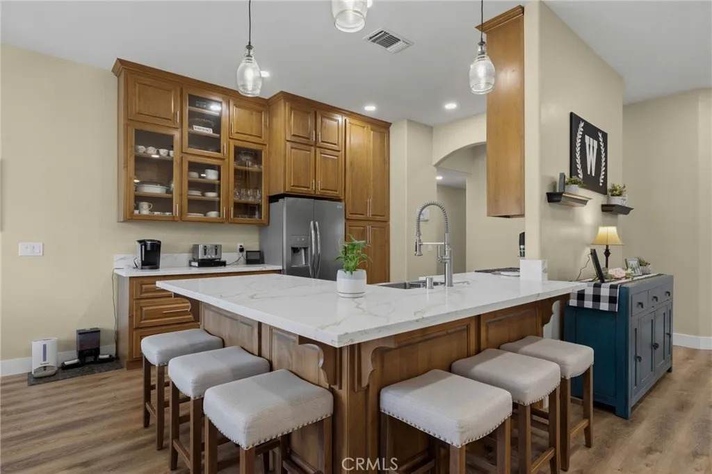 4401 Palisades - Photo 1