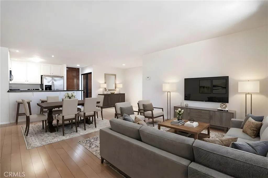 121 Hope Street - Photo 1