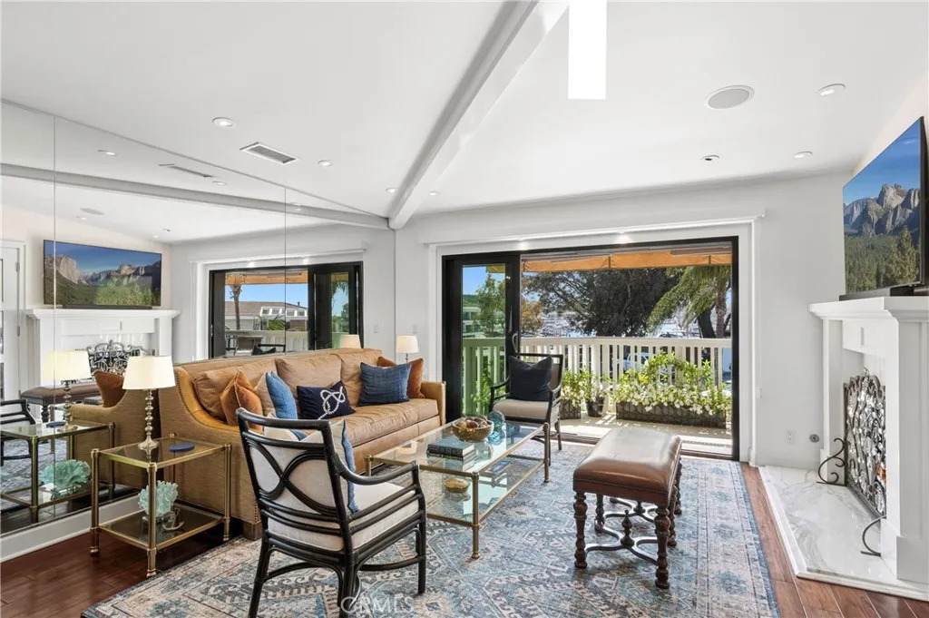 1030 Bayside Cove - Photo 1