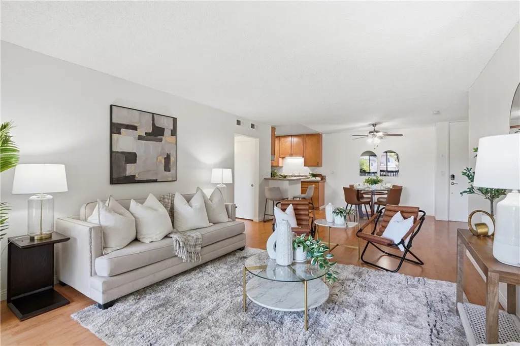 576 Bellflower - Photo 1