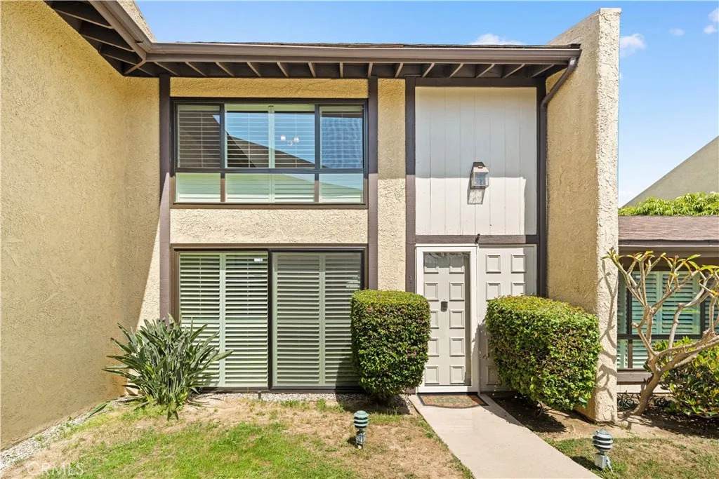 3520 Maricopa - Photo 1
