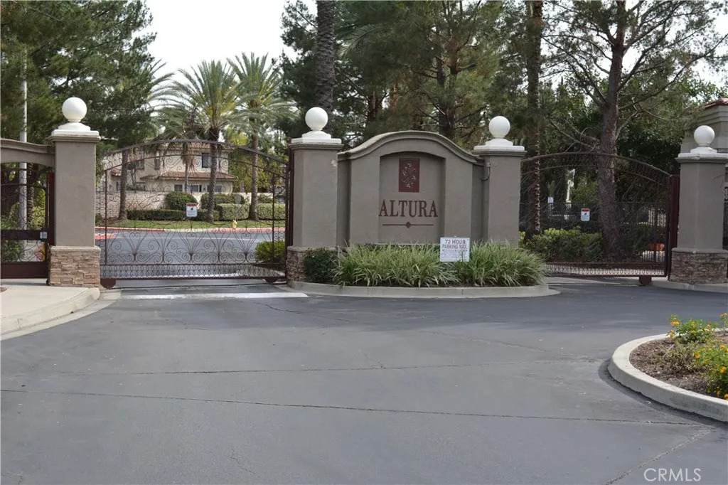https://bt-photos.global.ssl.fastly.net/sandiego/orig_boomver_1_306679172-1.jpg