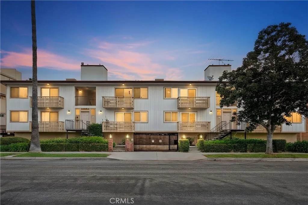 14005 Milbank Street - Photo 1