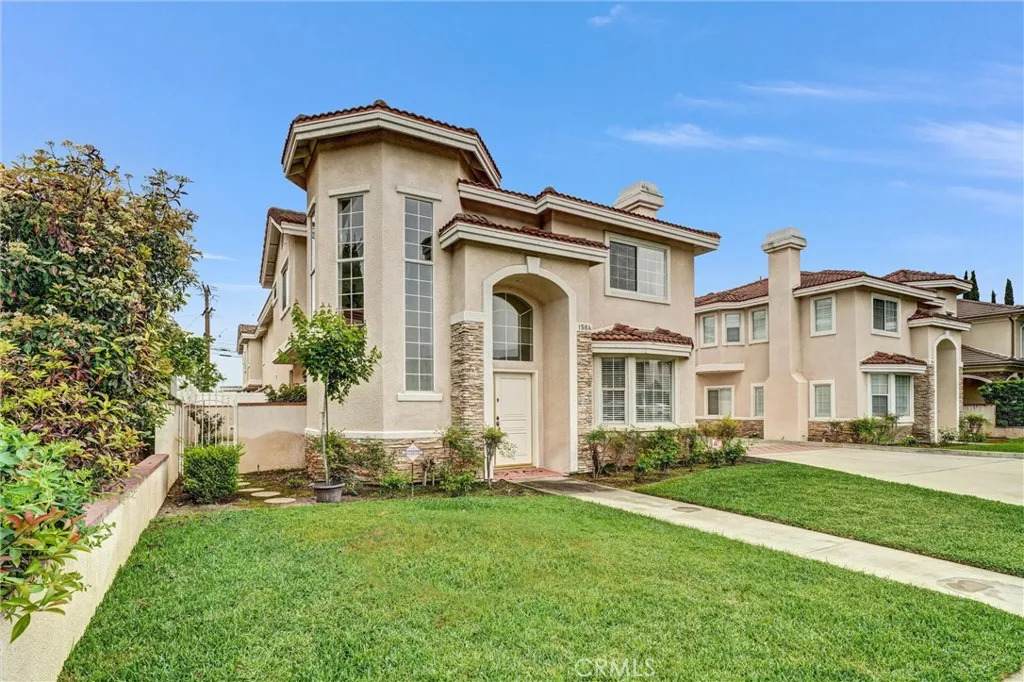 https://bt-photos.global.ssl.fastly.net/sandiego/orig_boomver_2_306680350-1.jpg