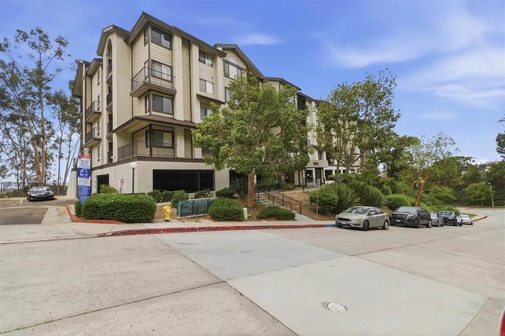 3980 Faircross Place - Photo 1