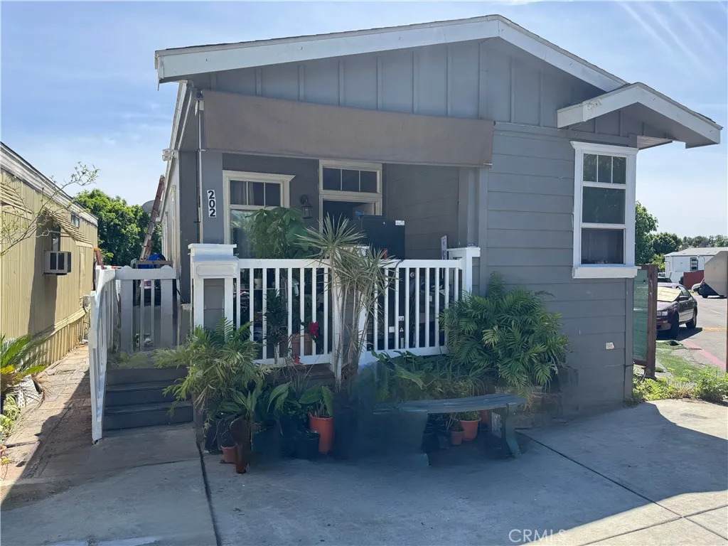 12301 San Fernando - Photo 1