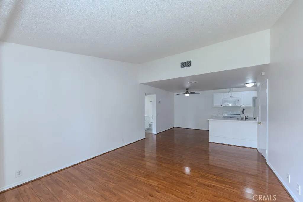 https://bt-photos.global.ssl.fastly.net/sandiego/orig_boomver_1_306688612-1.jpg