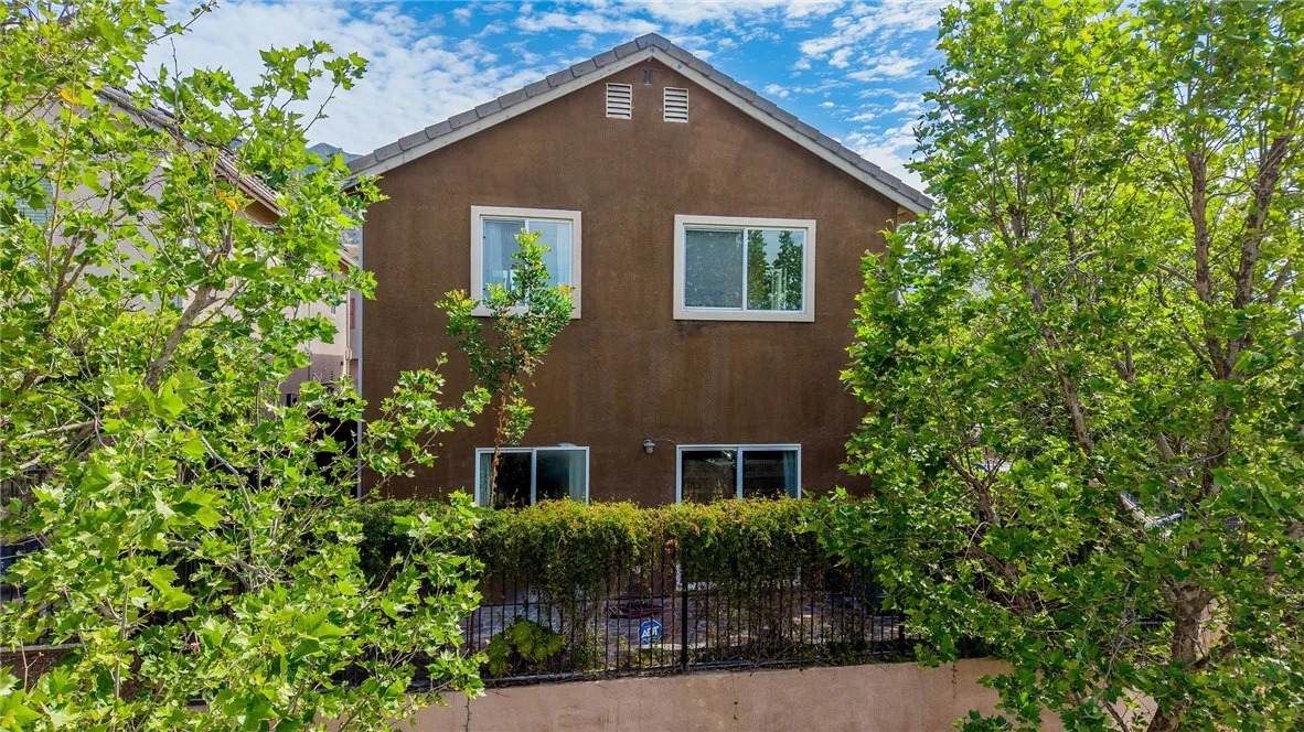 14059 Carlton Lane - Photo 1