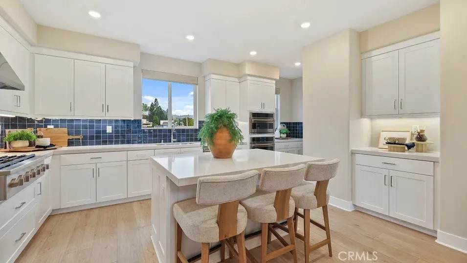 1835 Lychee Street - Photo 1