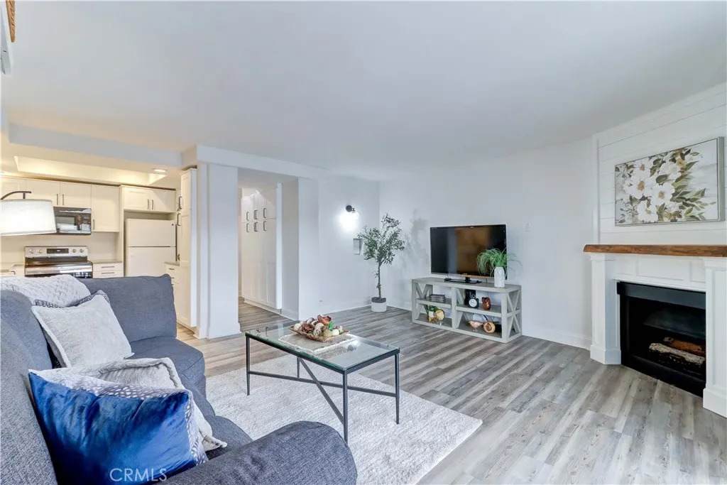 4570 Cove Dr - Photo 1
