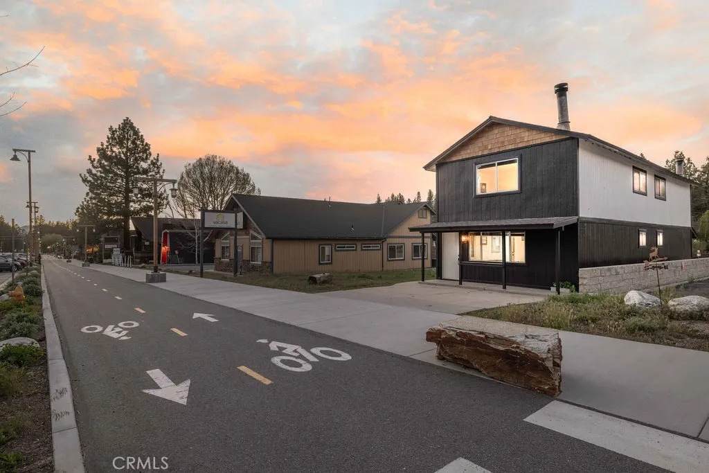 42692 Moonridge Road - Photo 1