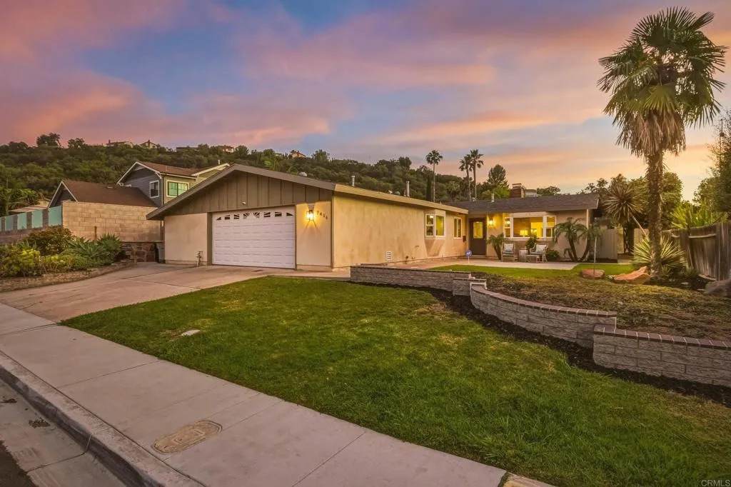7416 Rowena Street - Photo 1