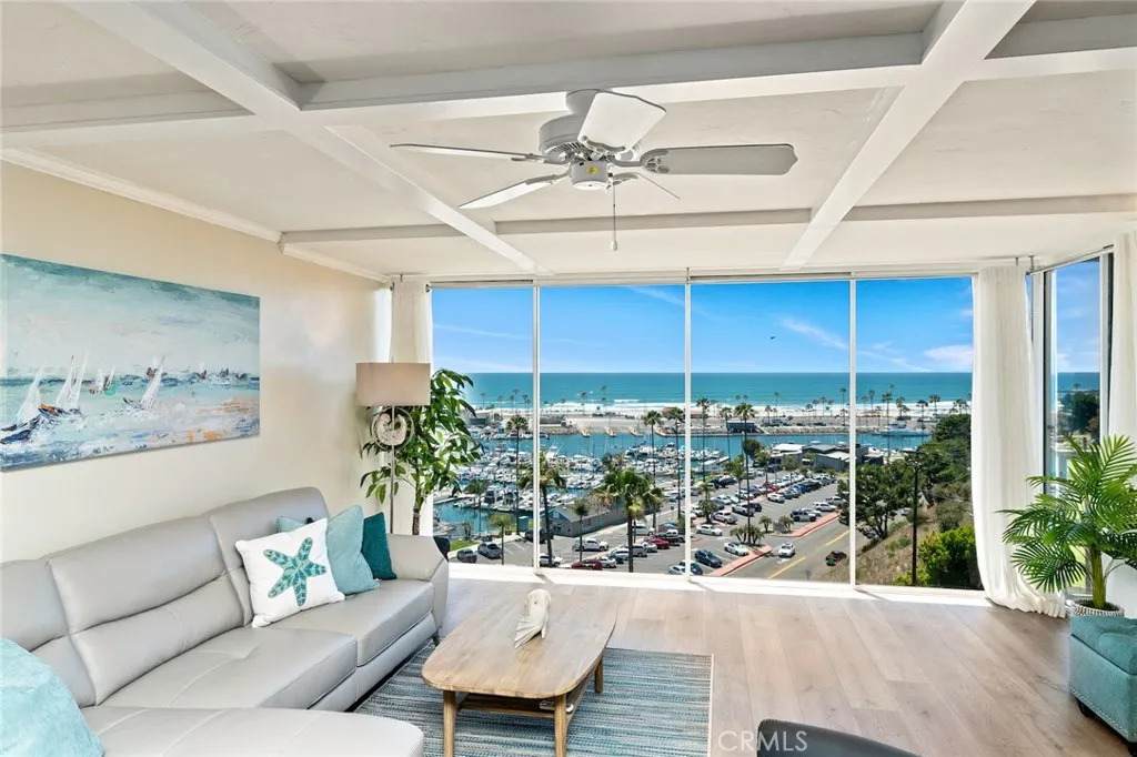 https://bt-photos.global.ssl.fastly.net/sandiego/orig_boomver_1_306708739-1.jpg
