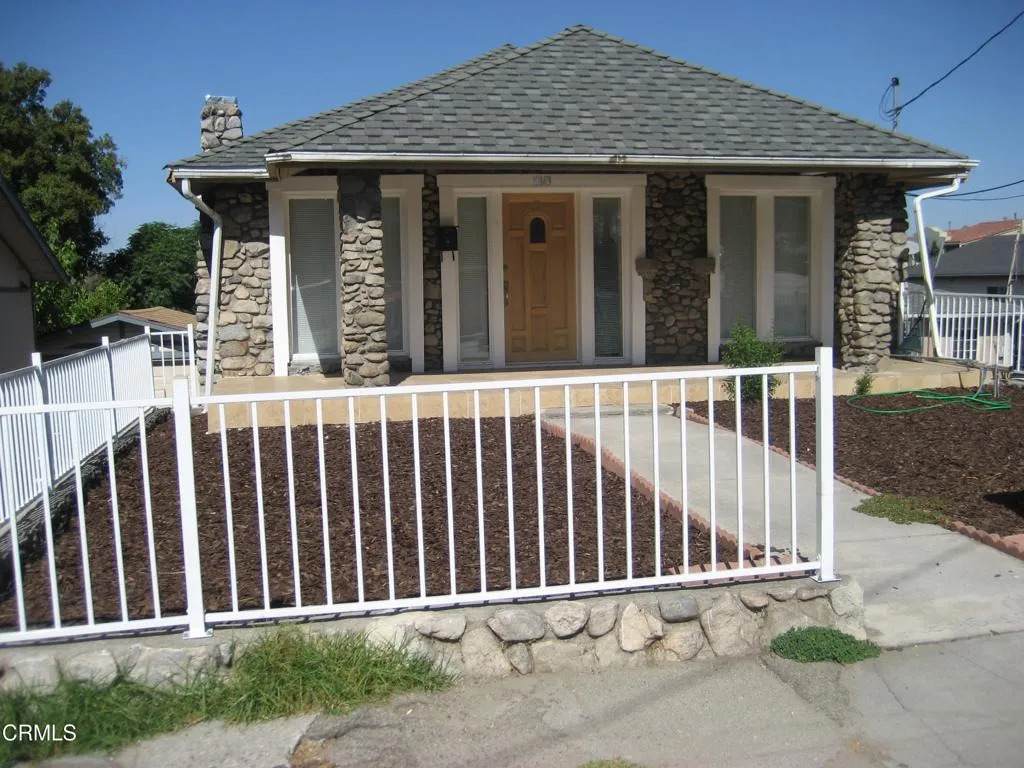 10143 Mountair Avenue - Photo 1