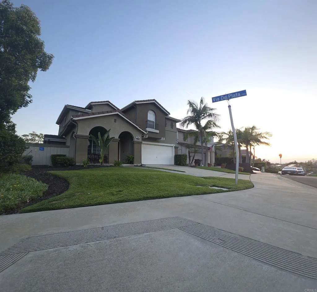 https://bt-photos.global.ssl.fastly.net/sandiego/orig_boomver_1_306712842-1.jpg