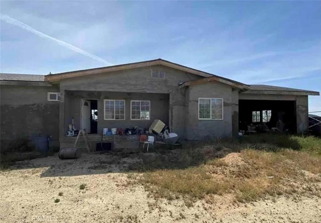 14555 Bellflower - Photo 1