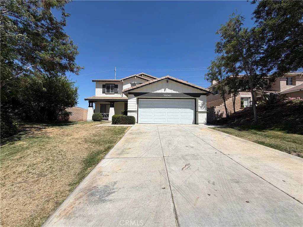 38646 Annette Avenue - Photo 1