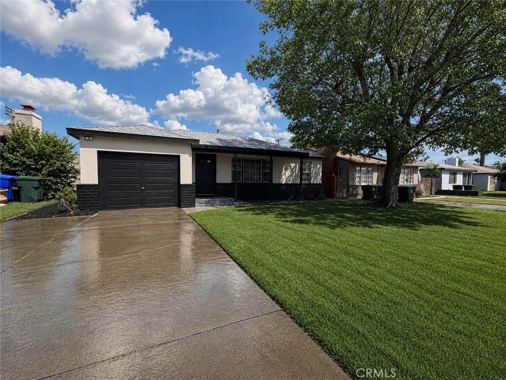 3623 Pershing Avenue - Photo 1