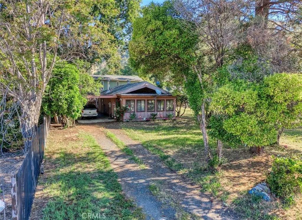 3488 Boggs Avenue - Photo 1
