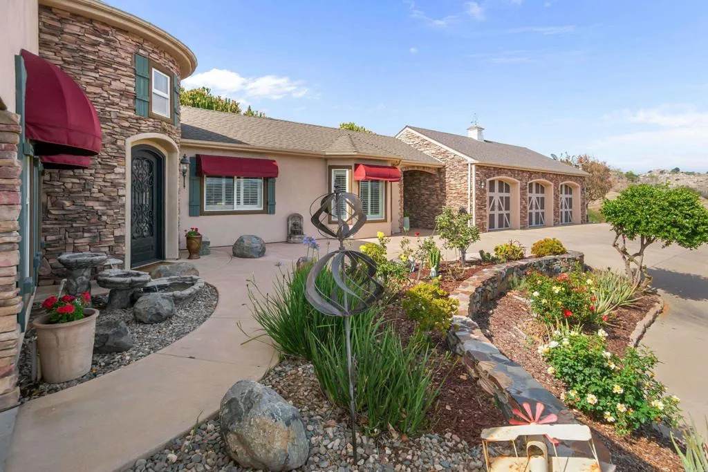 https://bt-photos.global.ssl.fastly.net/sandiego/orig_boomver_1_306716374-1.jpg