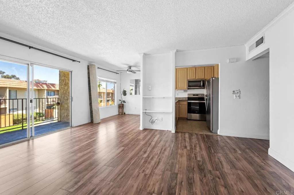 589 Johnson Avenue - Photo 1