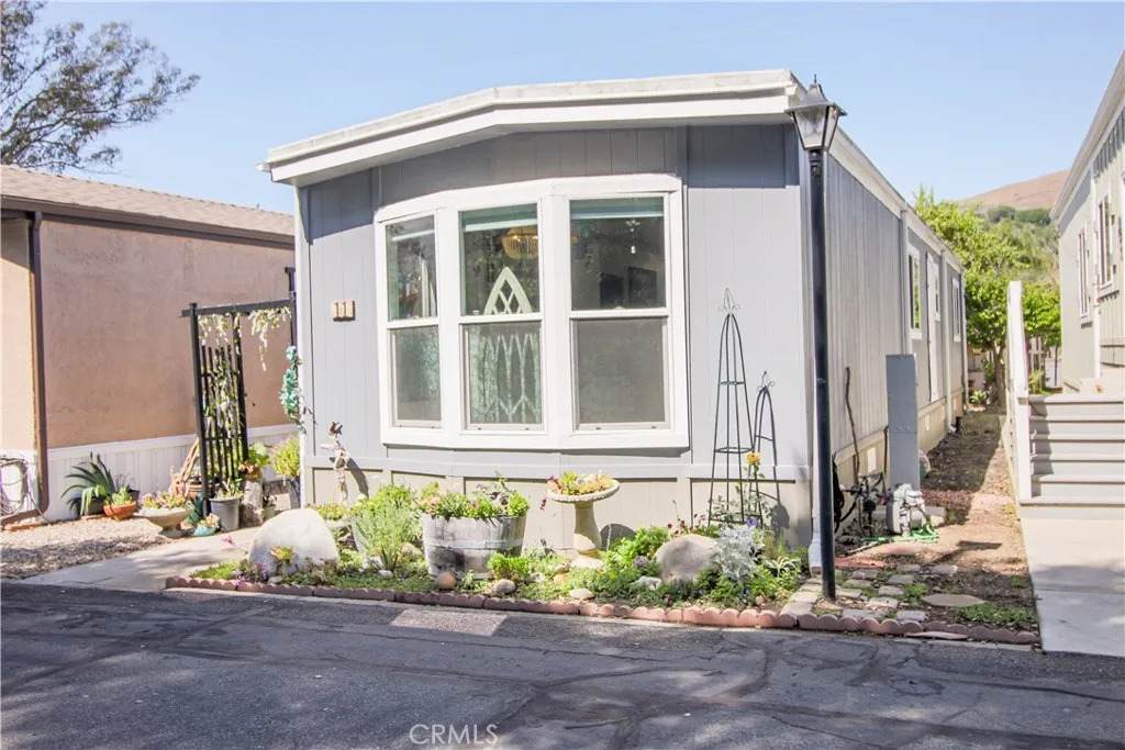 9097 N Ventura - Photo 1
