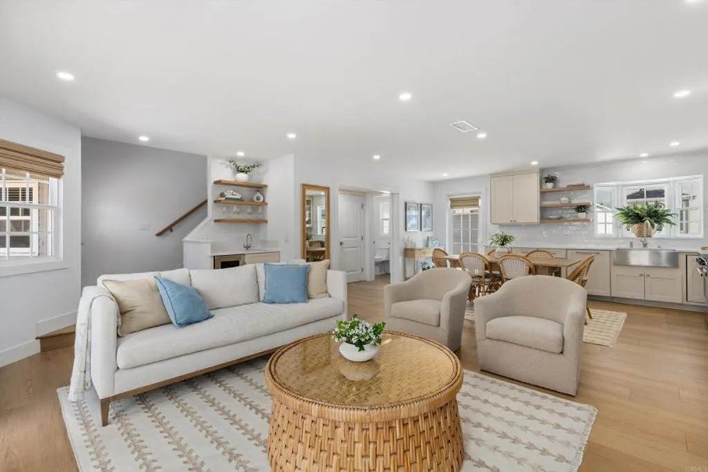 185 Juniper Avenue - Photo 1
