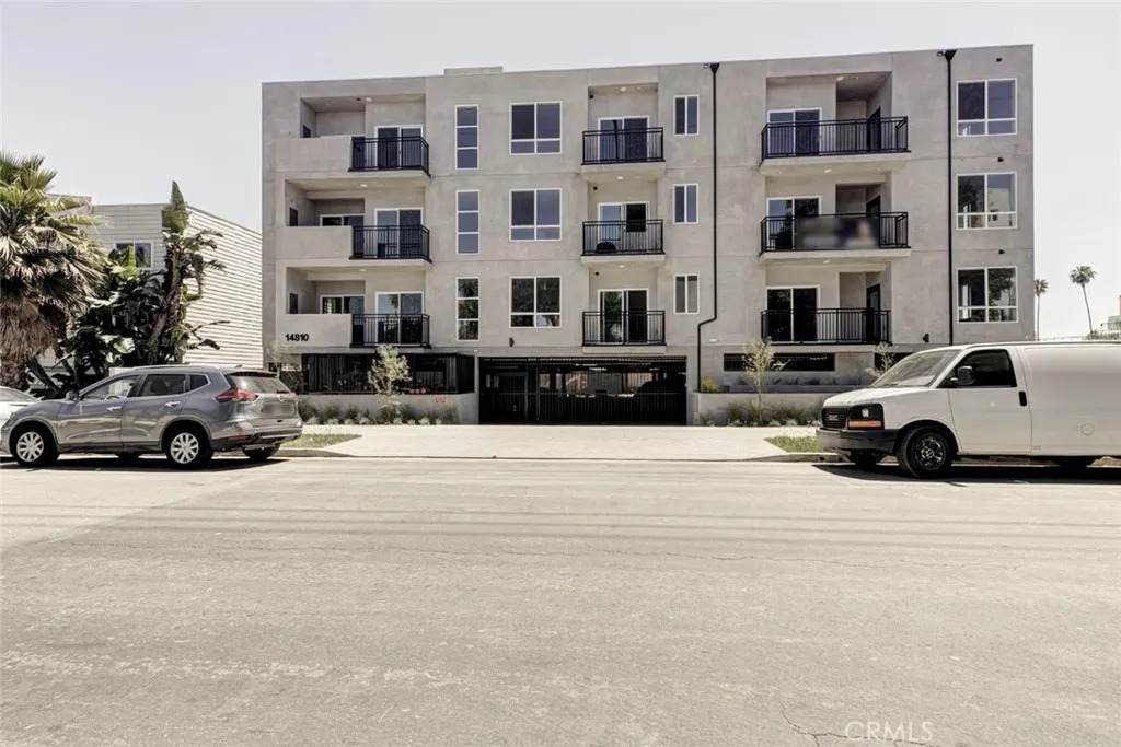 14810 Delano Street - Photo 1