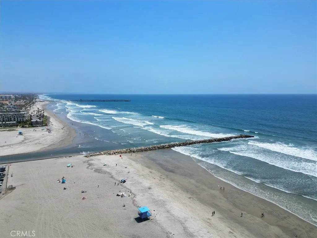 1202 Pacific Street - Photo 1