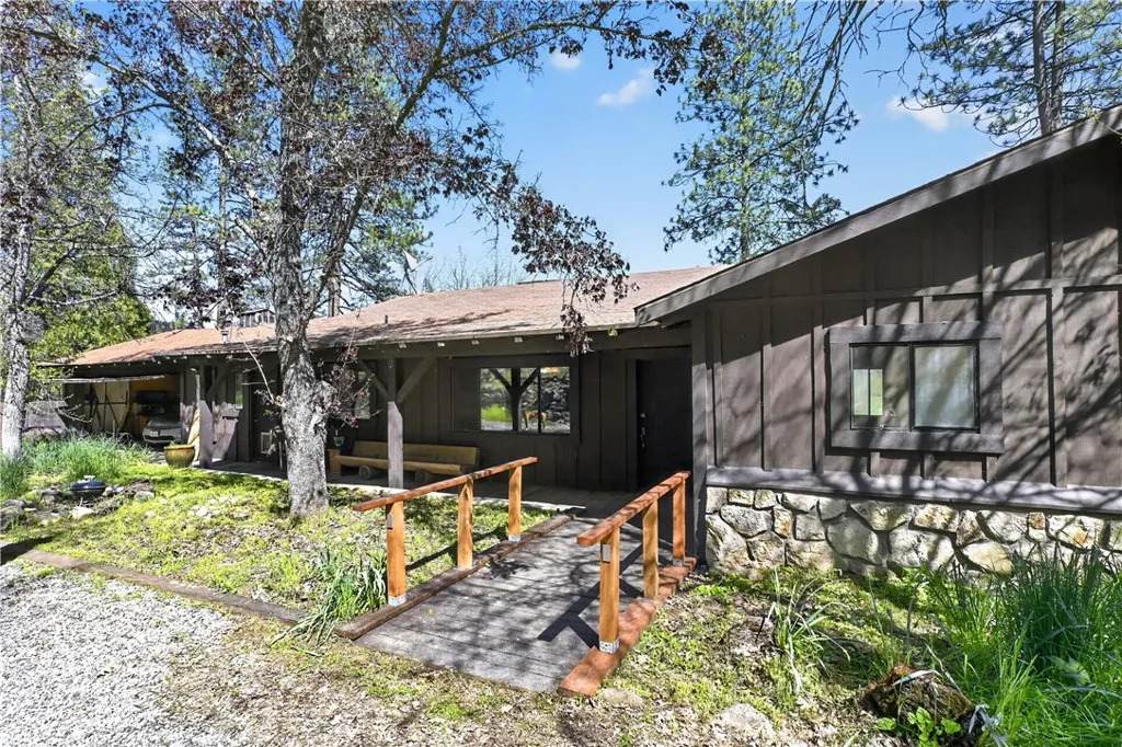 15640 Quartz Valley Dr. Drive - Photo 1