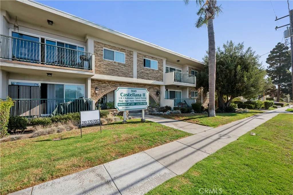 3649 Emerald Street - Photo 1