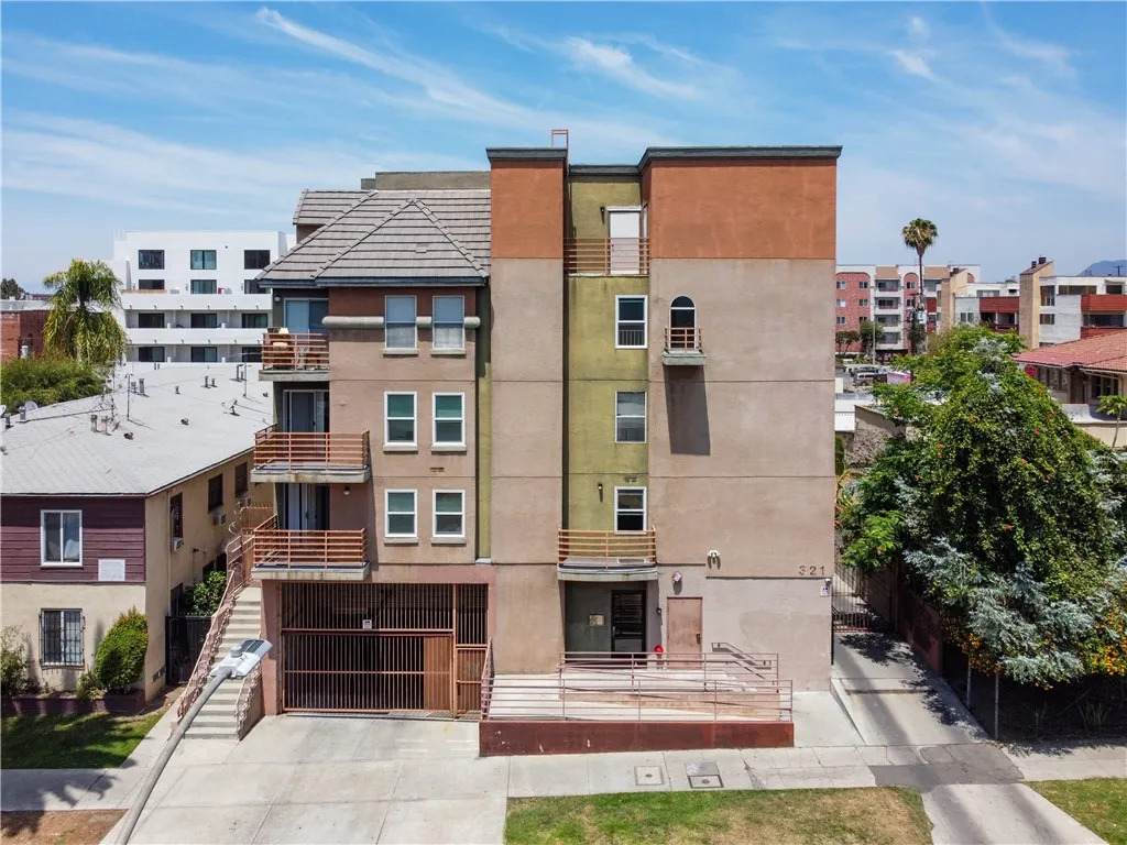 321 Occidental Boulevard - Photo 1
