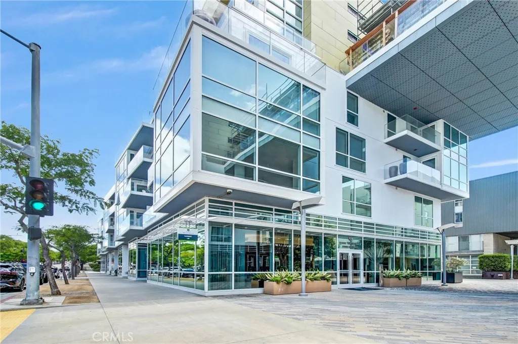 1705 Ocean - Photo 1