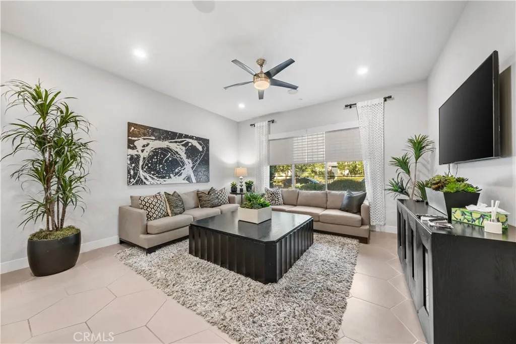 https://bt-photos.global.ssl.fastly.net/sandiego/orig_boomver_1_306729131-1.jpg