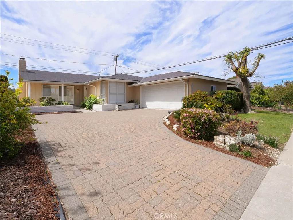 27665 Longhill Drive - Photo 1